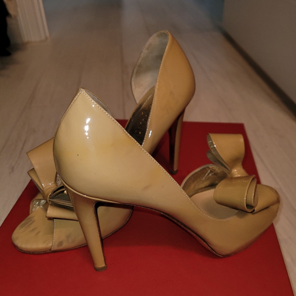 Valentino peep toe bow heels